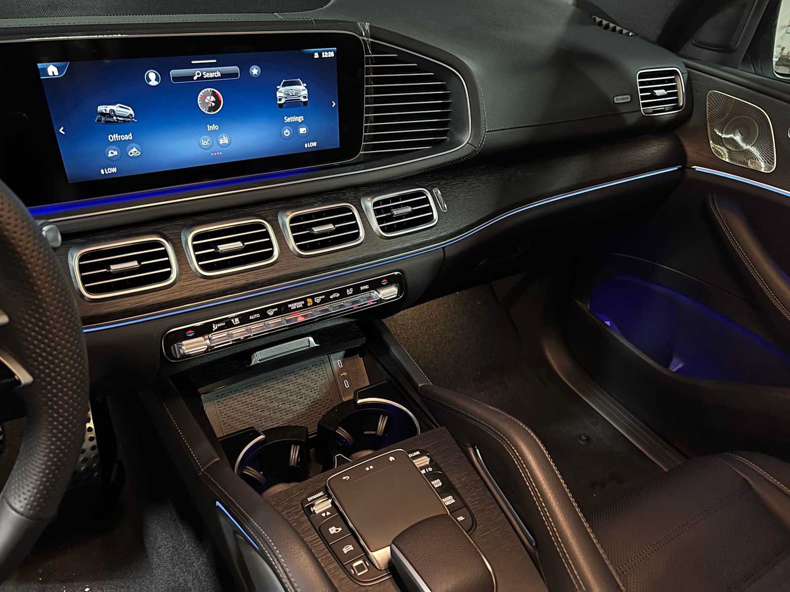 New 2026 Mercedes-Benz GLS 450 4MATIC image 33