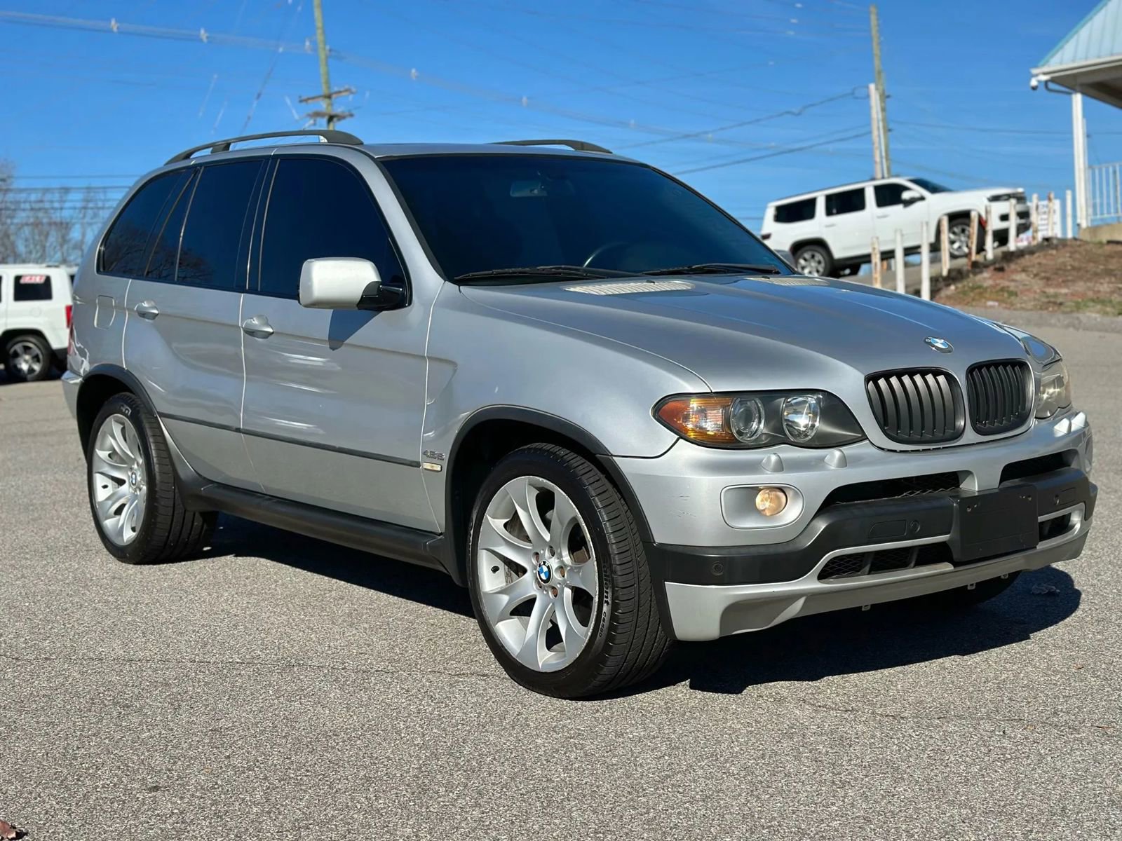Used 2005 BMW X5 4.8is image 2