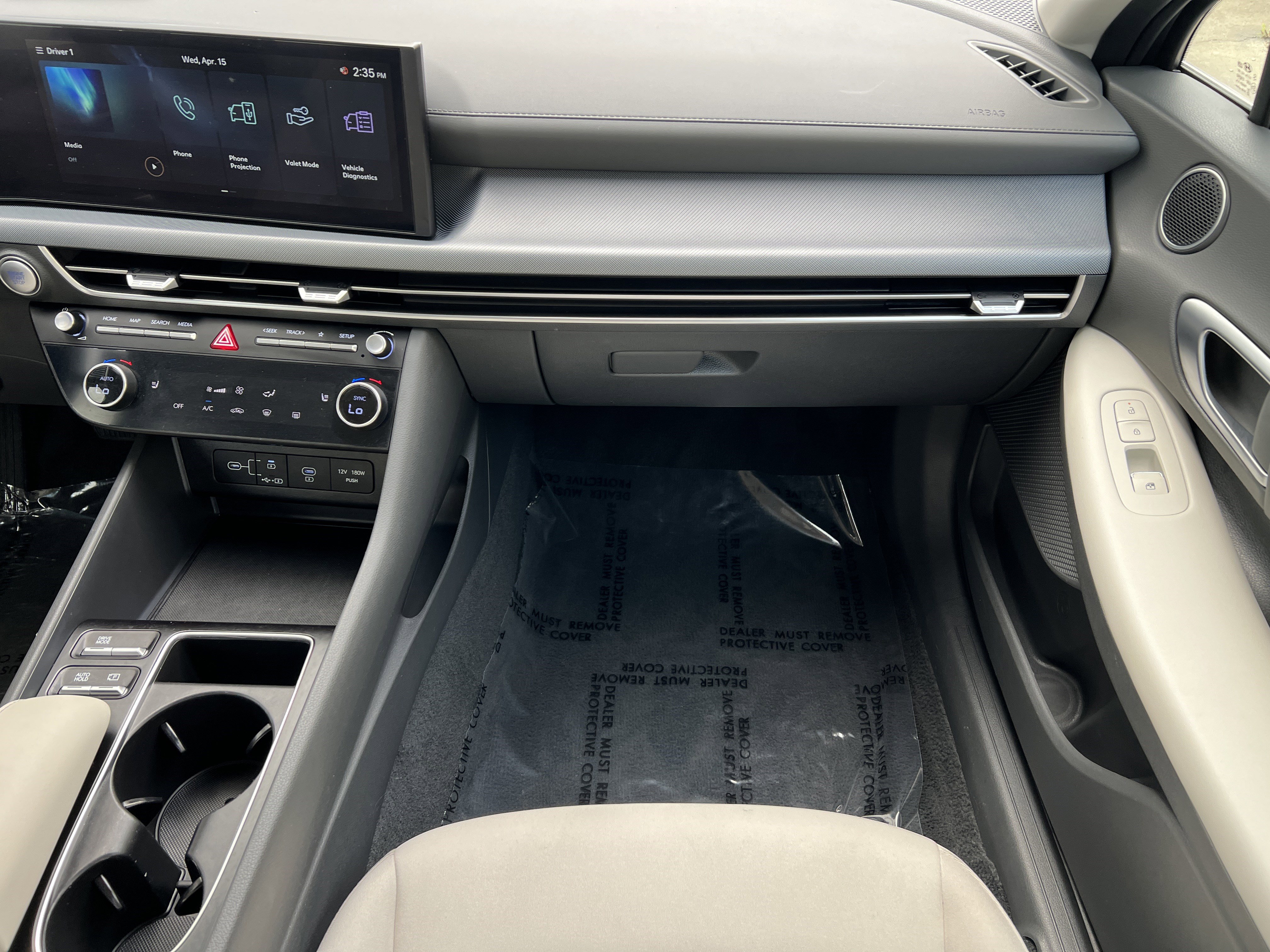 Used 2025 Hyundai Sonata SEL FWD image 32