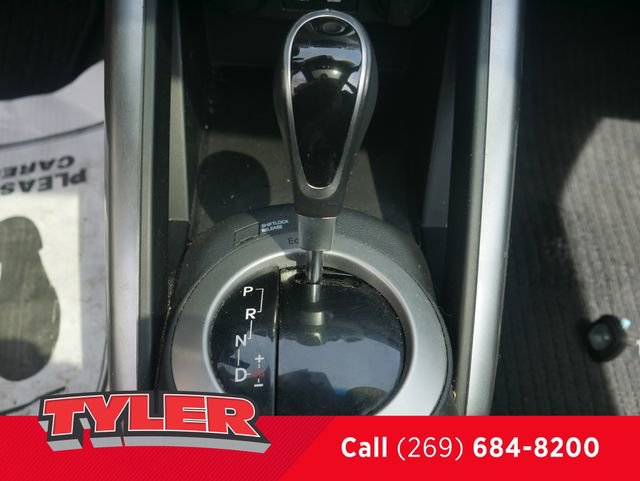 Used 2017 Hyundai Veloster Value Edition FWD image 35