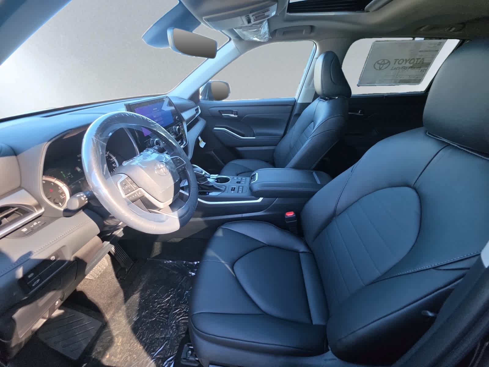 New 2026 Toyota Highlander XLE AWD/4WD image 7