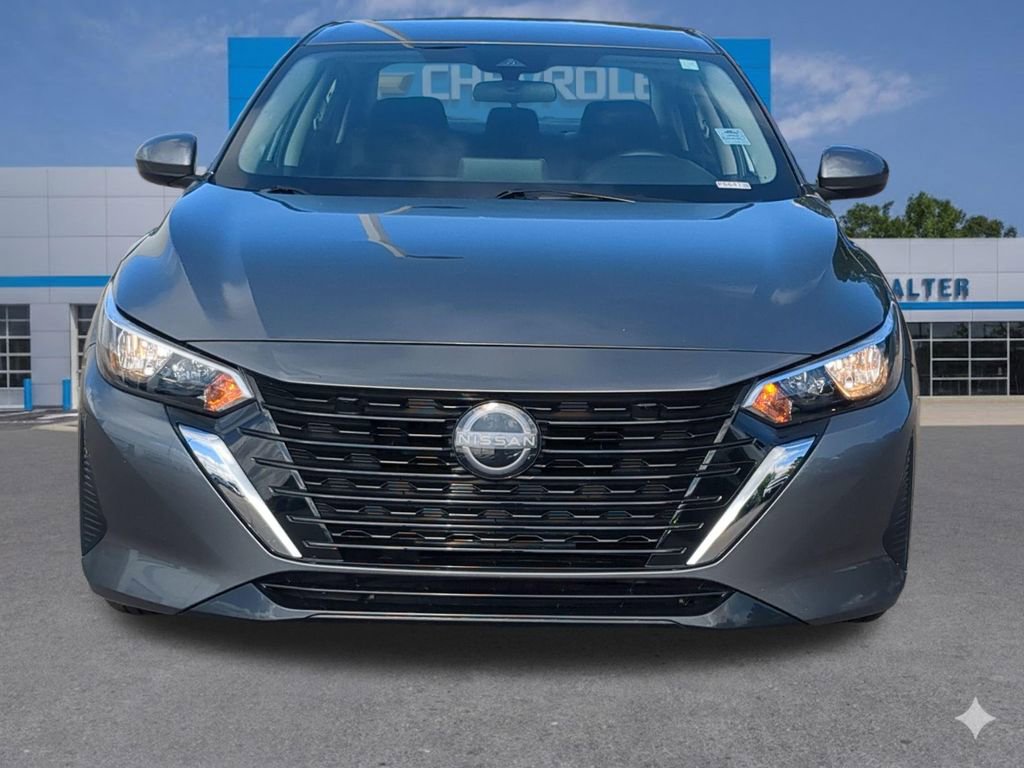 Used 2024 Nissan Sentra SV FWD image 9