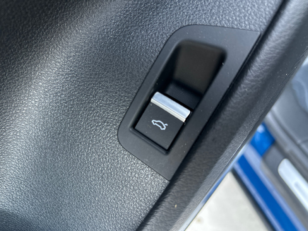 Used 2024 Audi SQ8 Premium Plus AWD/4WD image 13