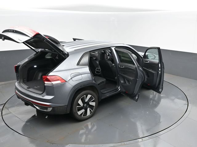 Used 2025 Volkswagen Atlas Cross Sport SE image 29