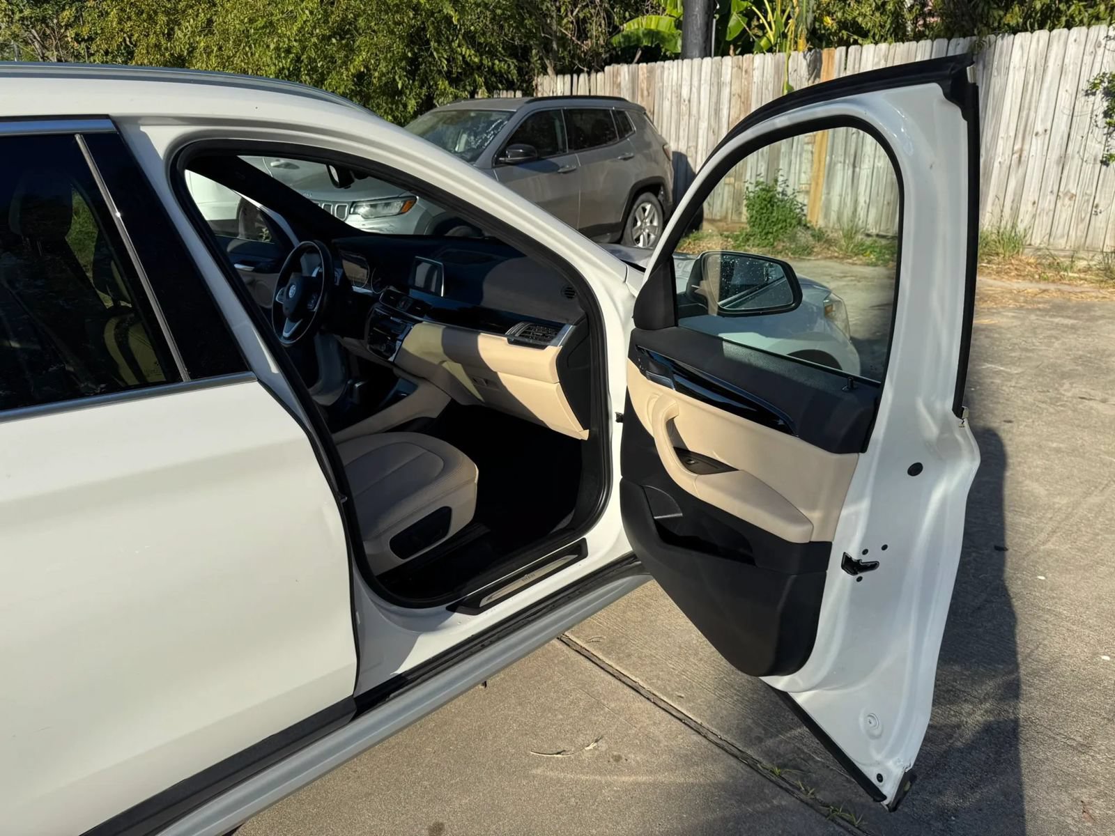 Used 2017 BMW X1 sDrive28i FWD image 13