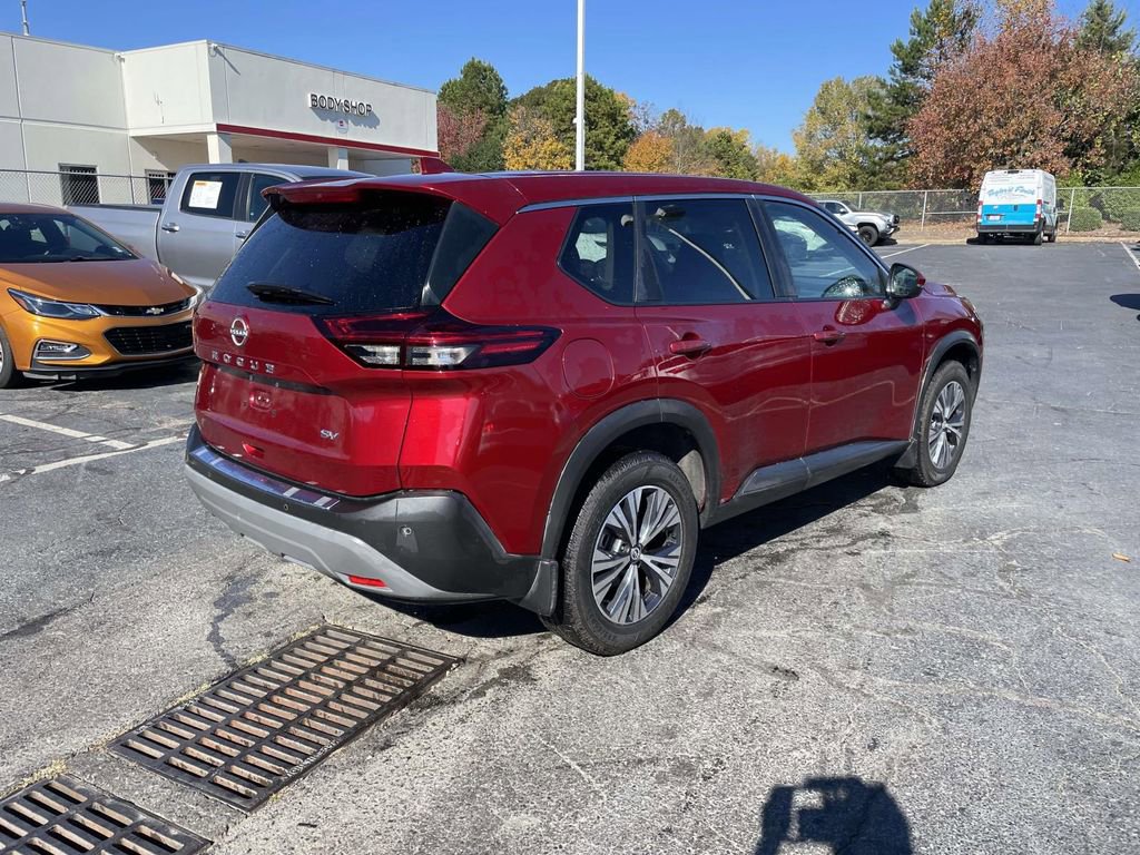 Used 2022 Nissan Rogue SV image 10