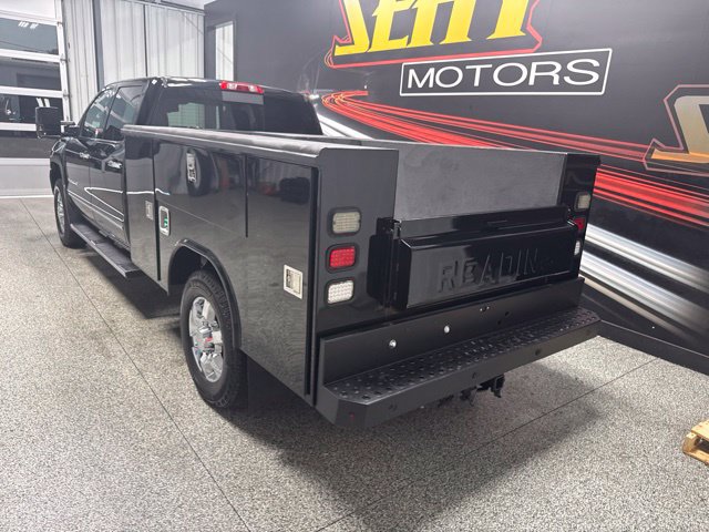Used 2017 GMC Sierra 3500 Denali w/ Duramax Plus Package AWD/4WD image 19