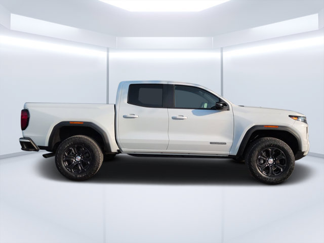 Used 2024 GMC Canyon Elevation RWD image 2