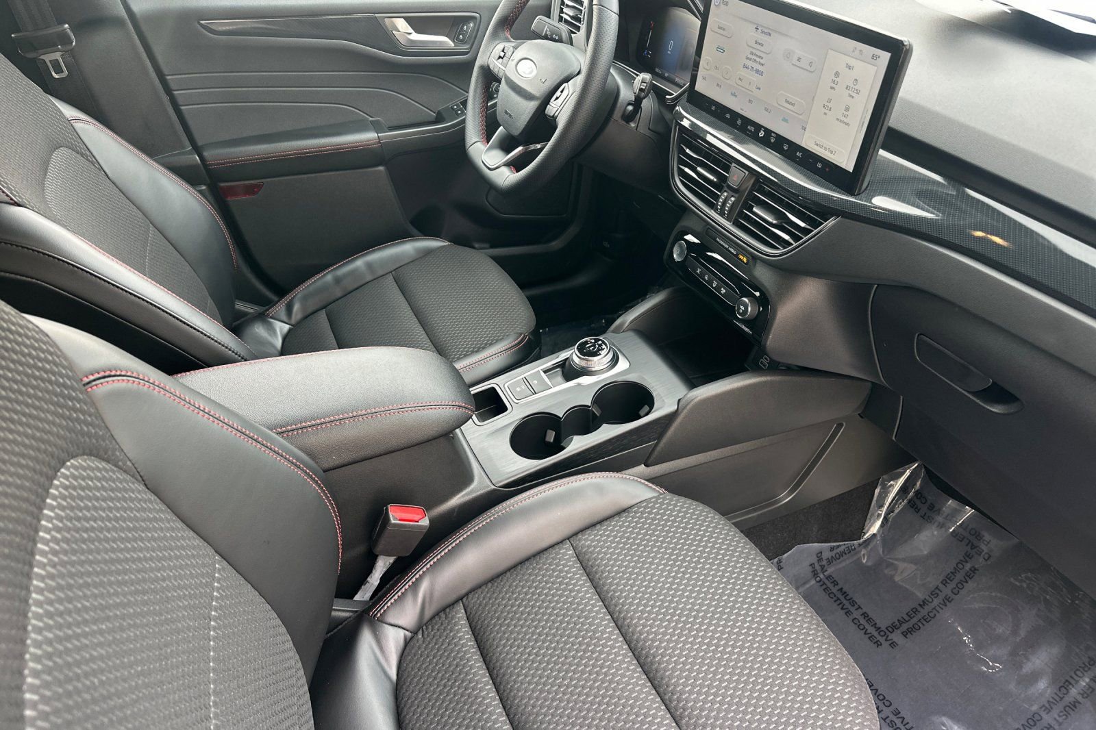 Certified 2024 Ford Escape ST-Line w/ Tech Pack #1 image 15