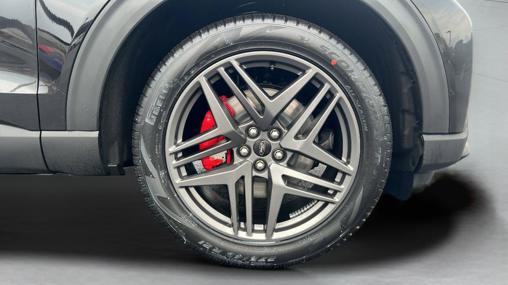 New 2026 Ford Explorer ST-Line w/ ST-Line Street Pack AWD/4WD image 9