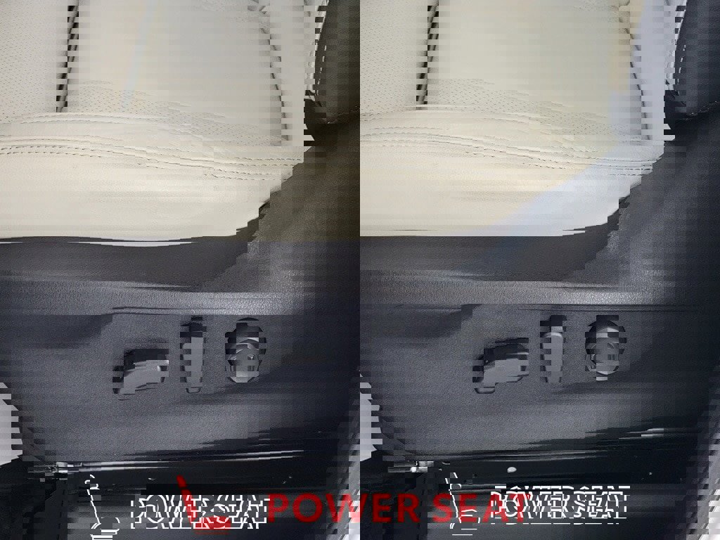 Used 2022 Subaru Ascent Limited image 13