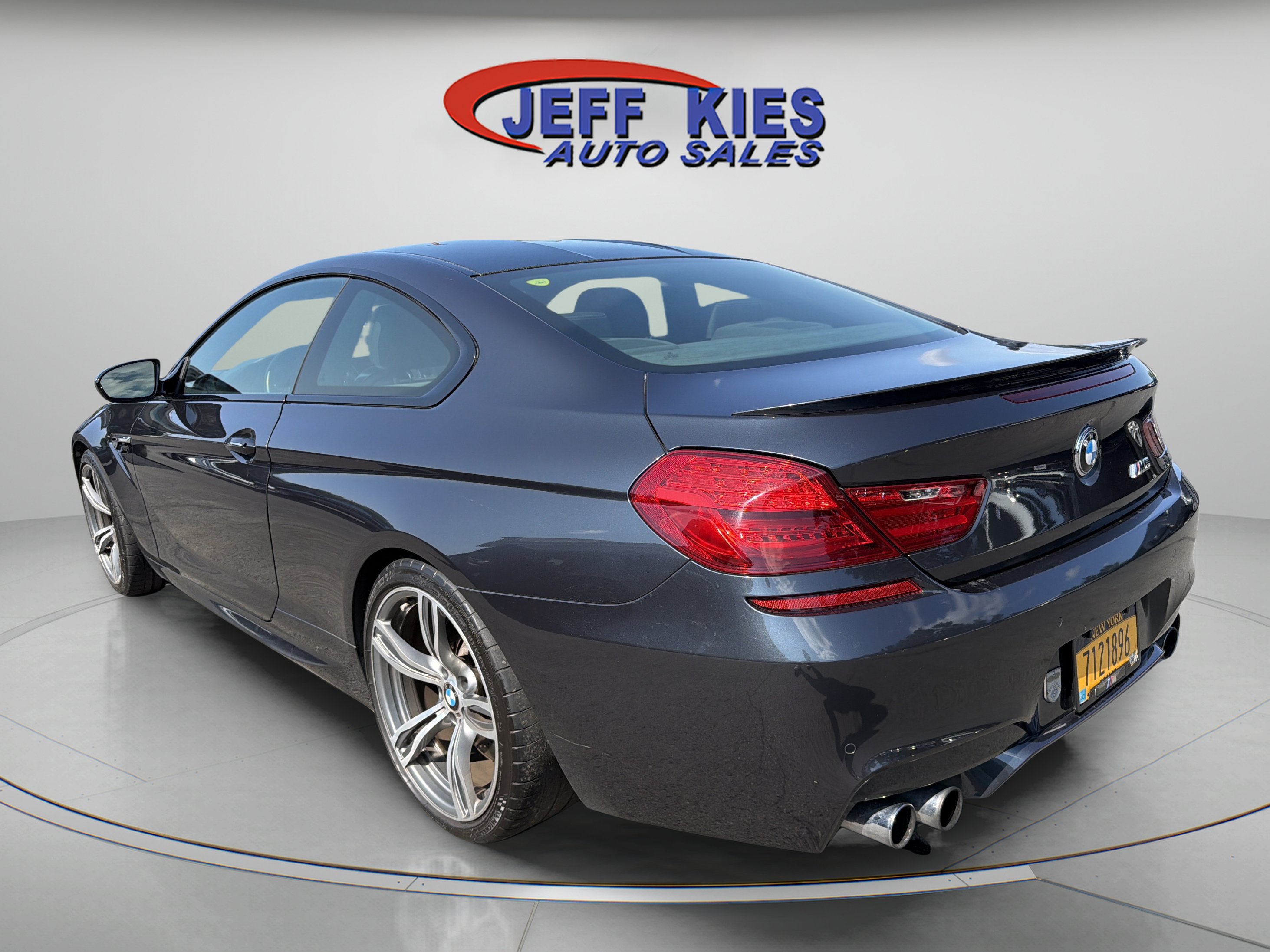 Used 2013 BMW M6 Coupe RWD image 8