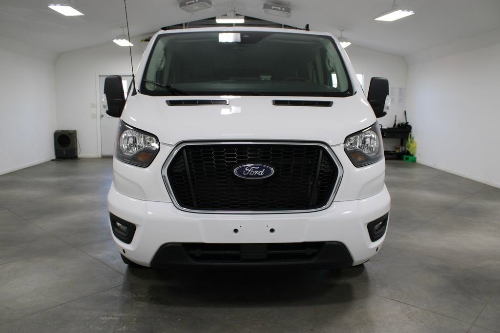 Used 2024 Ford Transit 350 XLT image 3