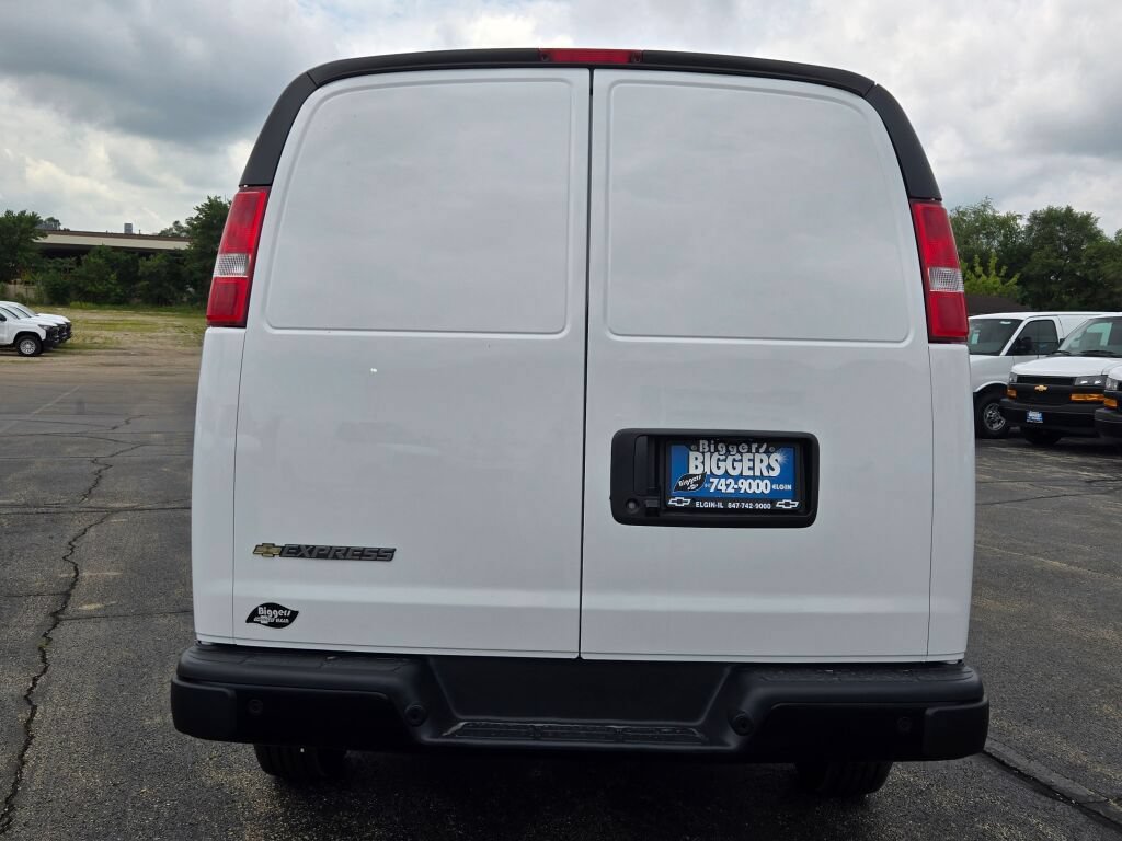 New 2026 Chevrolet Express 2500 w/ Driver Convenience Package RWD image 13