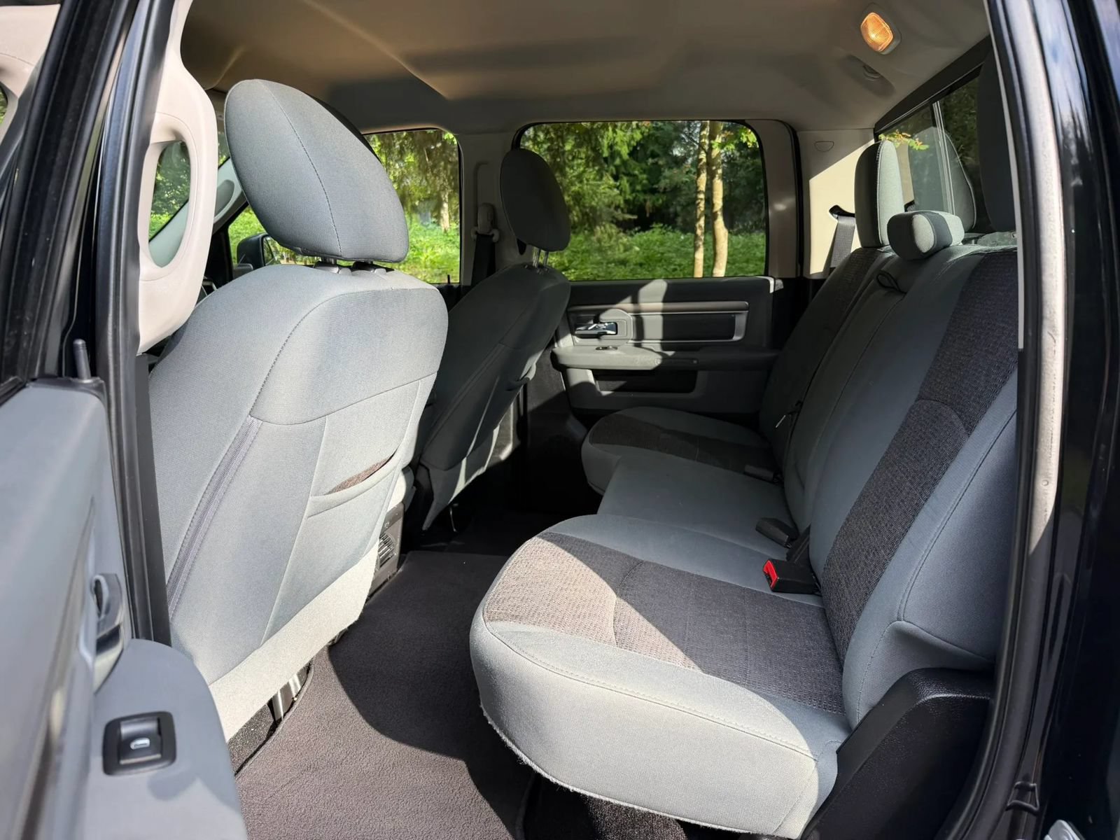 Used 2015 RAM 1500 Big Horn AWD/4WD image 5