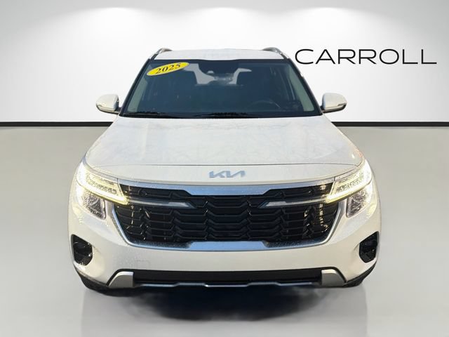 Used 2025 Kia Seltos EX AWD/4WD image 8