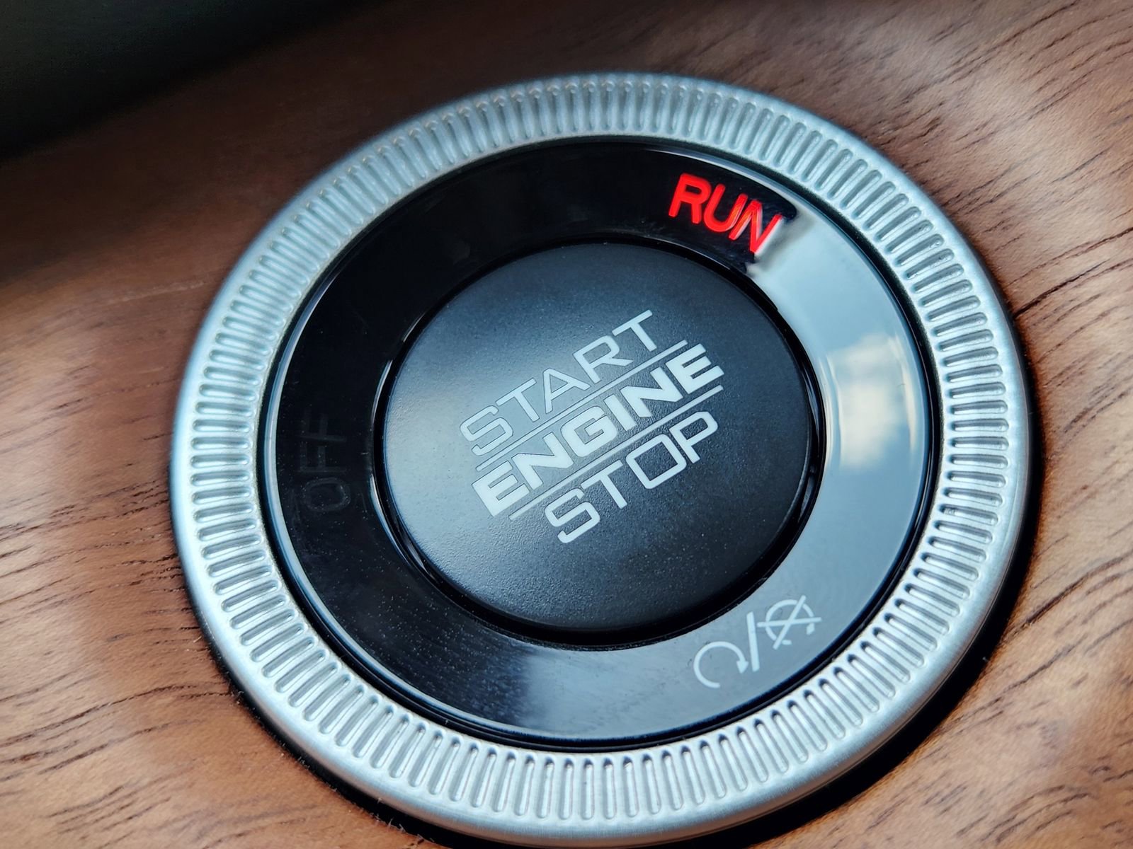 New 2025 Jeep Grand Cherokee L Summit AWD/4WD image 16
