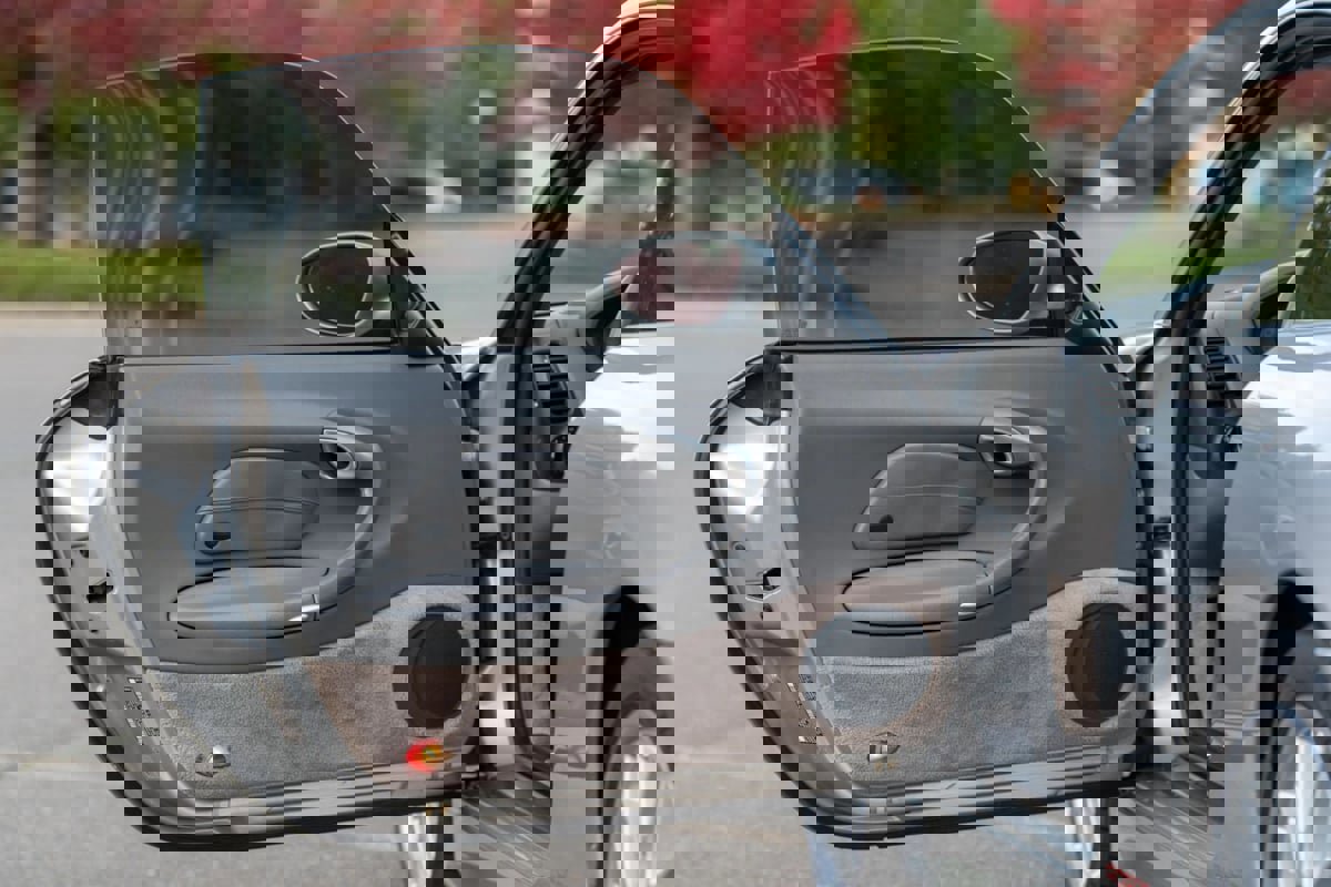 Used 1999 Porsche 911 GT3 RS image 98