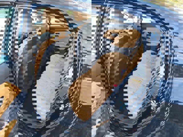 New 2025 Nissan Sentra SV w/ SV Premium Package image 14