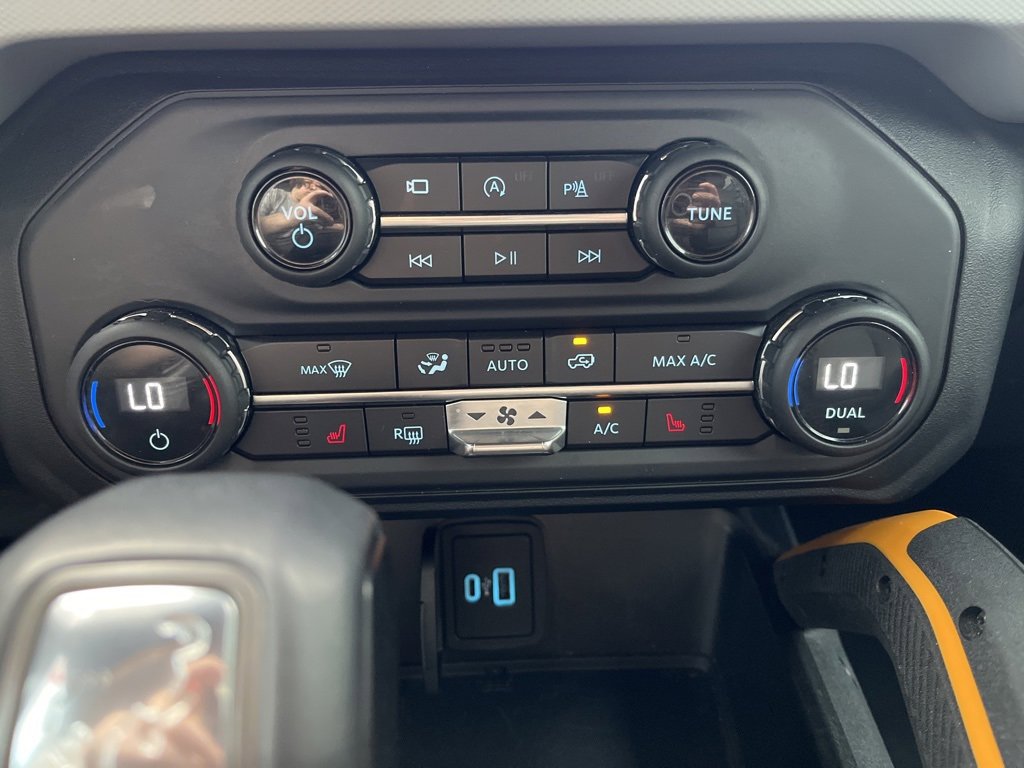 Certified 2021 Ford Bronco Badlands image 12