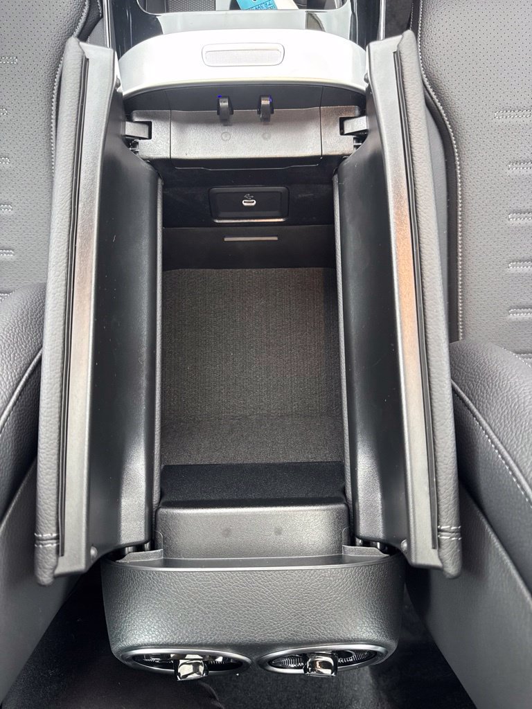 New 2026 Mercedes-Benz C 300 4MATIC Sedan image 25
