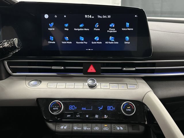 Used 2024 Hyundai Elantra Limited image 9