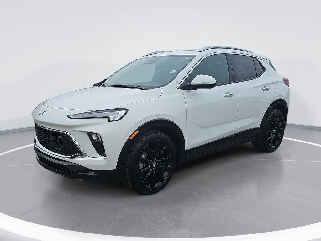 Certified 2024 Buick Encore GX Sport Touring w/ Experience Buick Package FWD image 9