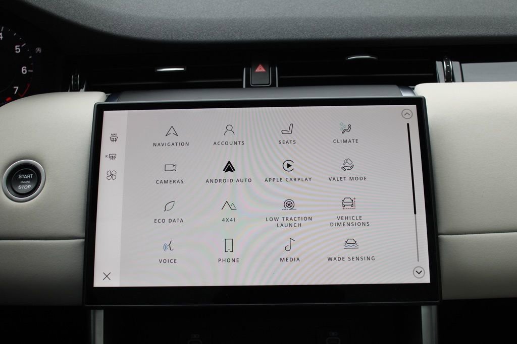 Certified 2025 Land Rover Discovery Sport S image 24
