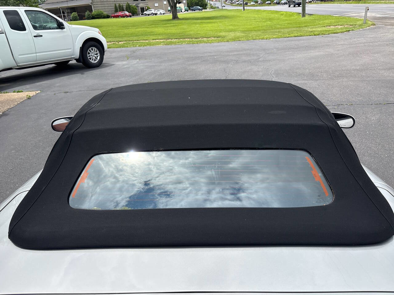 Used 2004 Chevrolet Corvette Convertible w/ Preferred Equipment Group image 11