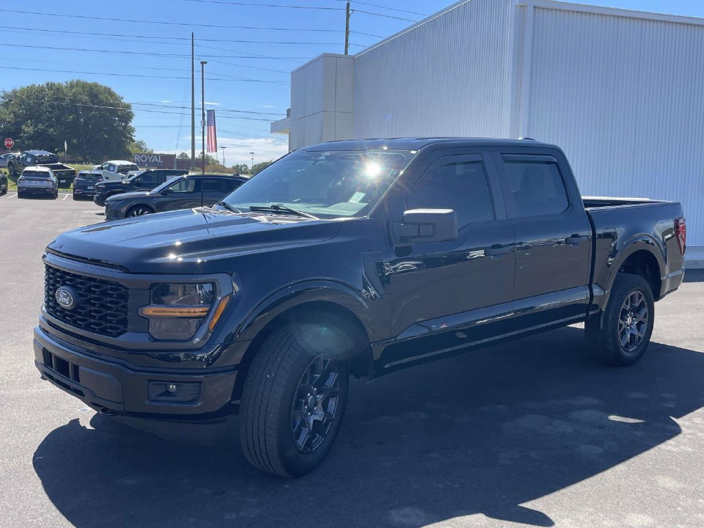 Used 2026 Ford F150 STX w/ Equipment Group 200A AWD/4WD image 7