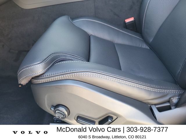 New 2026 Volvo XC60 B5 Ultra w/ Protection Package Premier AWD/4WD image 12