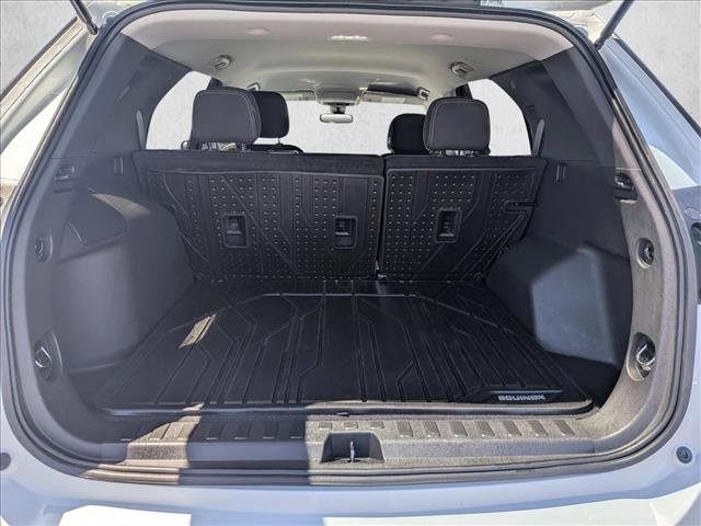 Certified 2021 Chevrolet Equinox LS w/ LS Convenience Package FWD image 6