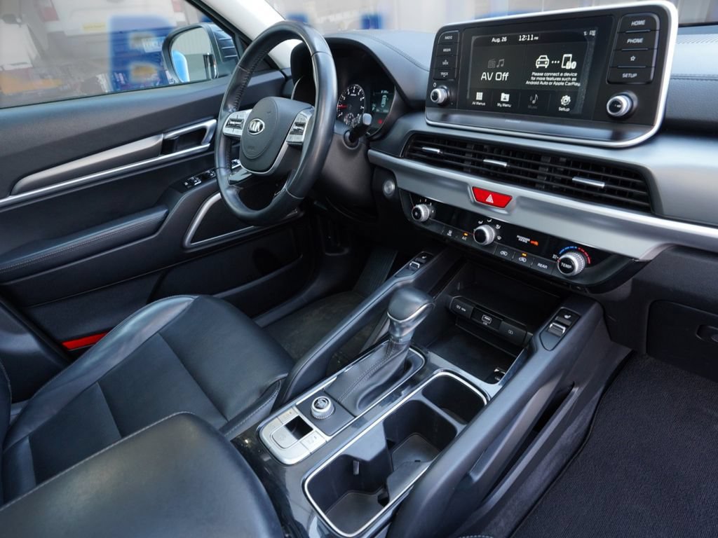 Used 2020 Kia Telluride S FWD image 32