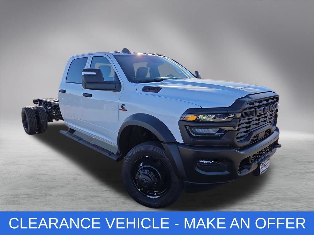 New 2026 RAM 4500 Tradesman AWD/4WD image 19