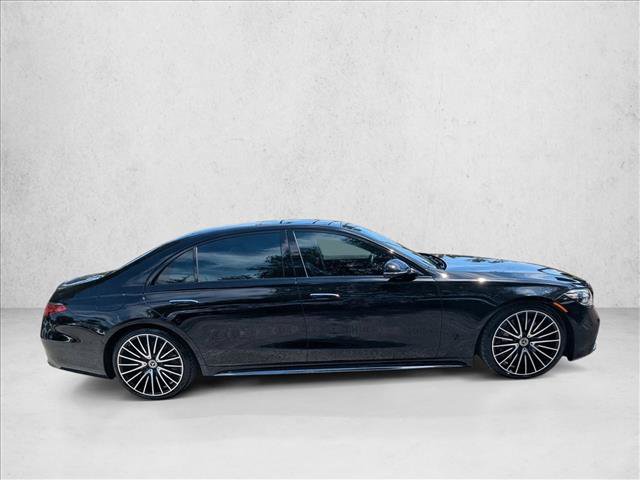 Used 2023 Mercedes-Benz S 500 4MATIC image 4