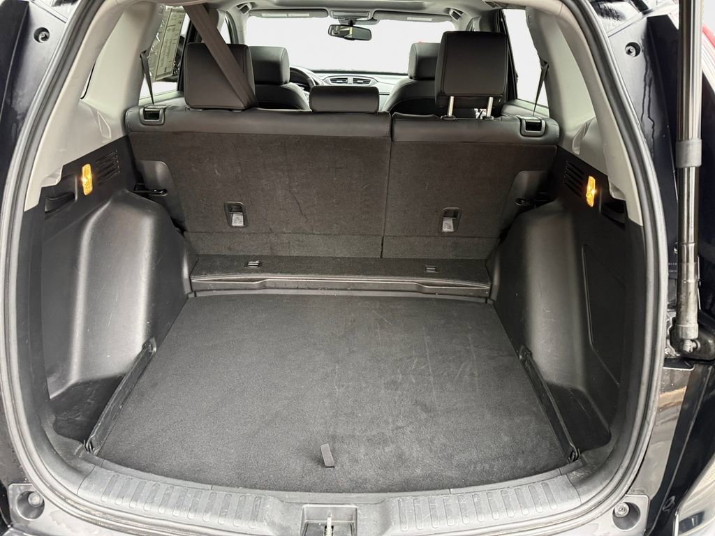 Used 2017 Honda CR-V Touring image 23