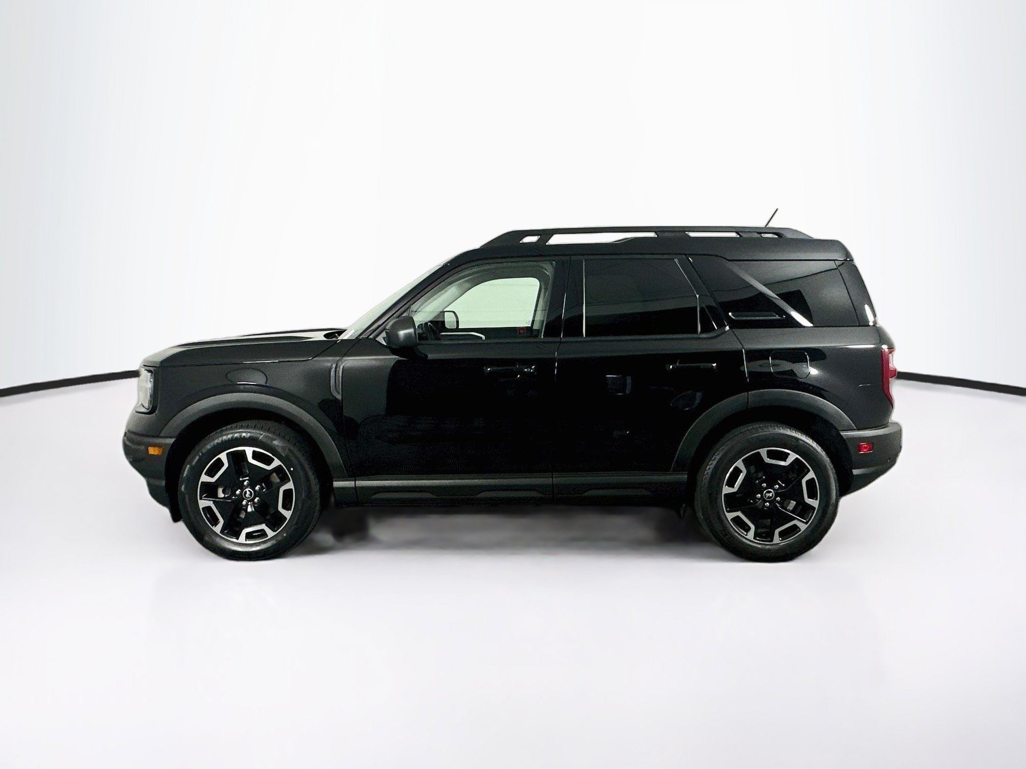 Used 2022 Ford Bronco Sport Outer Banks AWD/4WD image 4