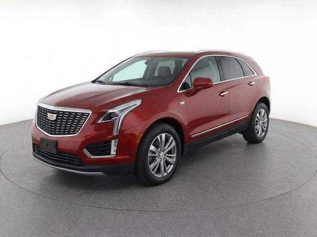 Certified 2025 Cadillac XT5 Premium Luxury w/ Technology Package