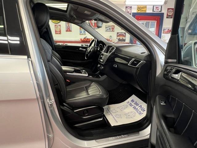 Used 2016 Mercedes-Benz GL 450 4MATIC image 10