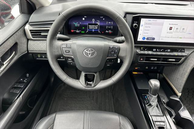 Certified 2025 Toyota Camry XLE AWD/4WD image 15