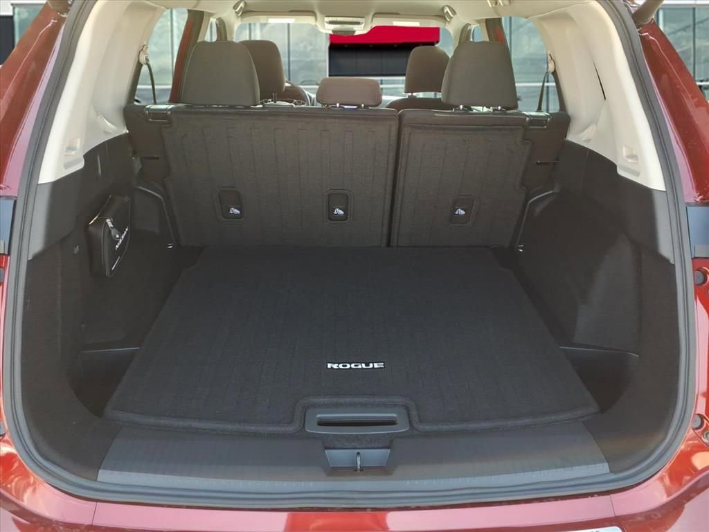 New 2026 Nissan Rogue SV w/ Cold Weather Package FWD image 8