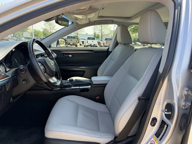 Used 2018 Lexus ES 350 w/ Premier Package image 25