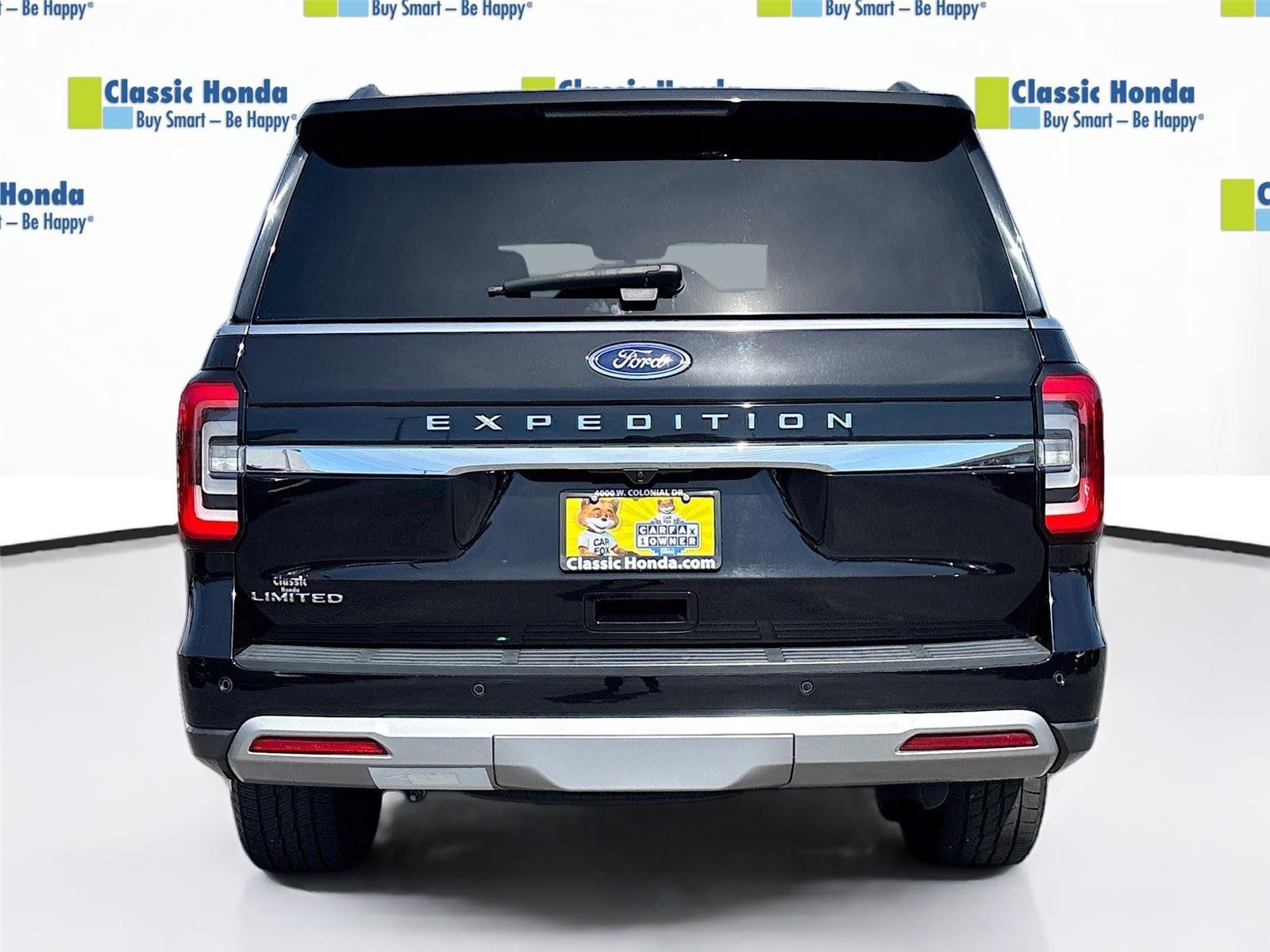 Used 2024 Ford Expedition Limited image 7