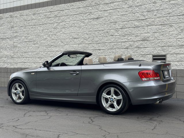 Used 2012 BMW 128i Convertible RWD image 2