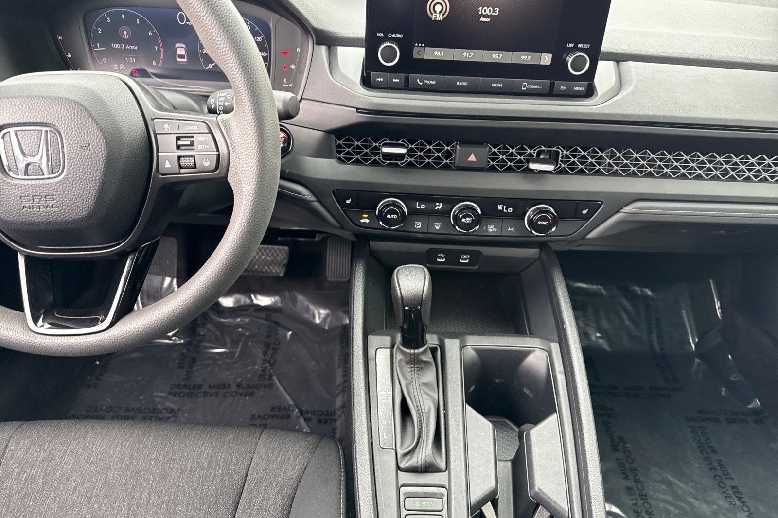 Certified 2023 Honda Accord EX image 28