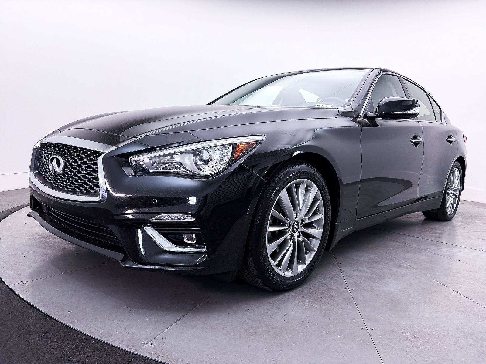 Used 2023 INFINITI Q50 Luxe w/ Cargo Package RWD image 12
