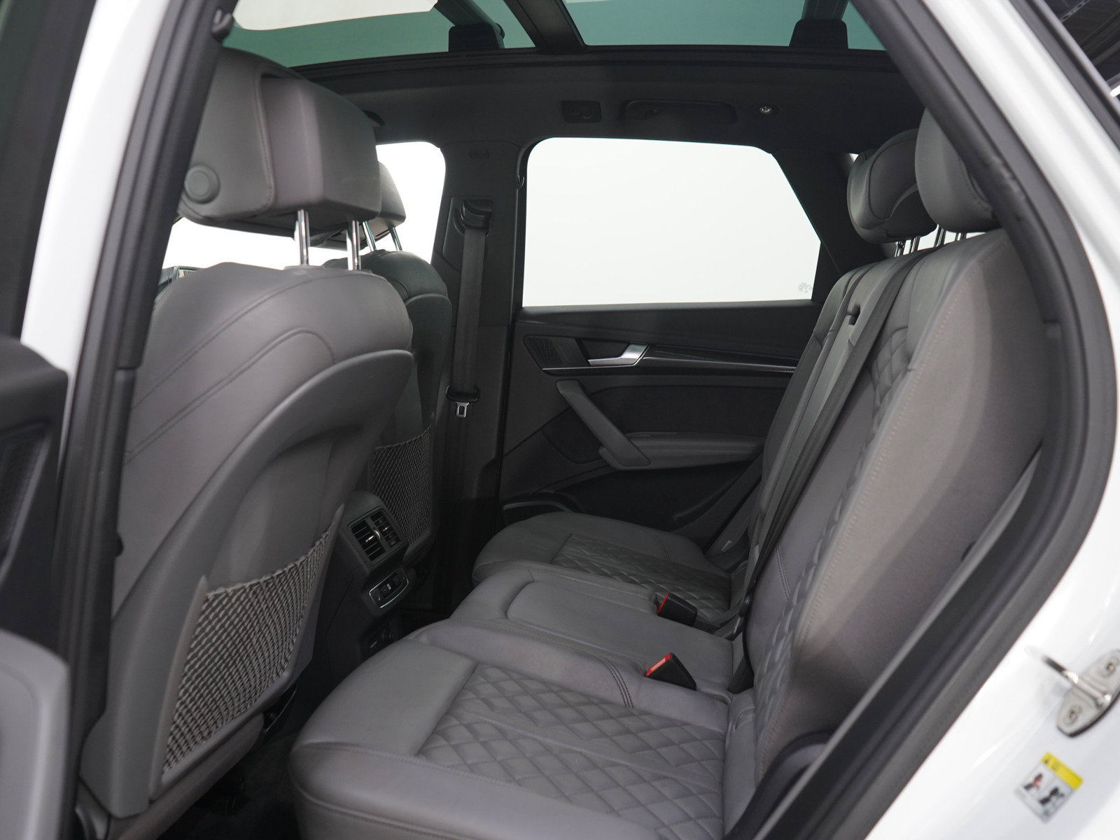 Used 2021 Audi SQ5 Prestige AWD/4WD image 15