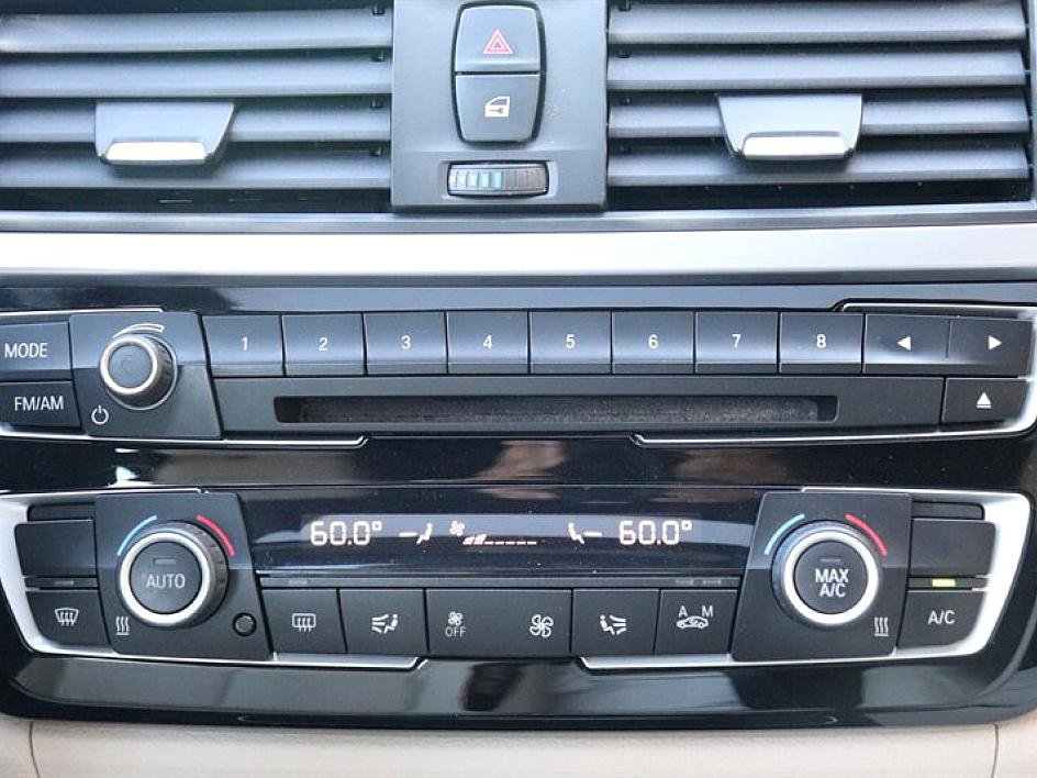 Used 2016 BMW 328i Sedan image 24