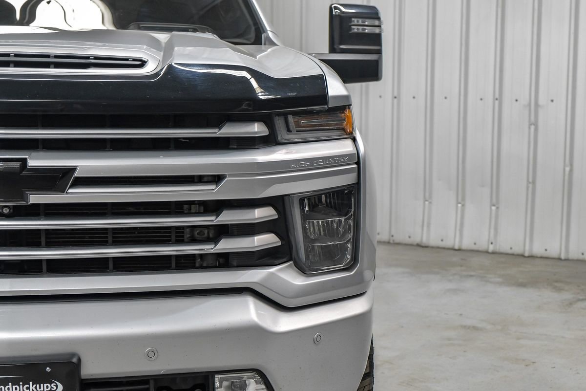 Used 2021 Chevrolet Silverado 3500 High Country w/ Snow Plow Prep/Camper Package image 50