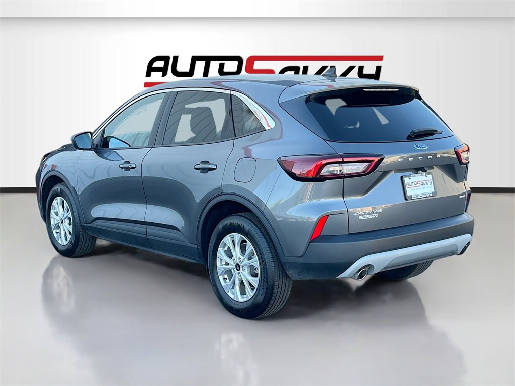 Used 2023 Ford Escape Active image 5